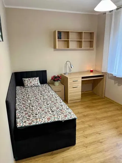[DO WYNAJĘCIA OD ZARAZ] Jasne, 2-pokojowe mieszkanie z balkonem blisko centrum w Krakowie! - miniatura 4