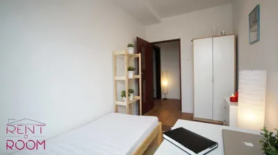 RENTAROOM.PL ENG RUS duży pokój z balkonem Manufaktura ul.Zachodnia - miniatura 2