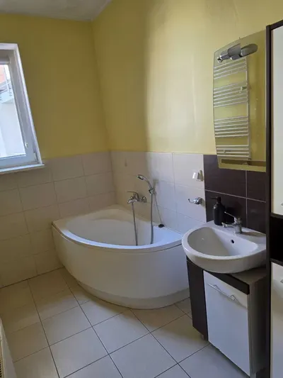 Dwupokojowe mieszkanie z balkonem w centrum Bydgoszczy - miniatura 5