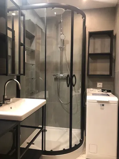 Duży pokój dwuosobowy z balkonem. Politechnika, Piastów. 700zl/osobę. - miniatura 3
