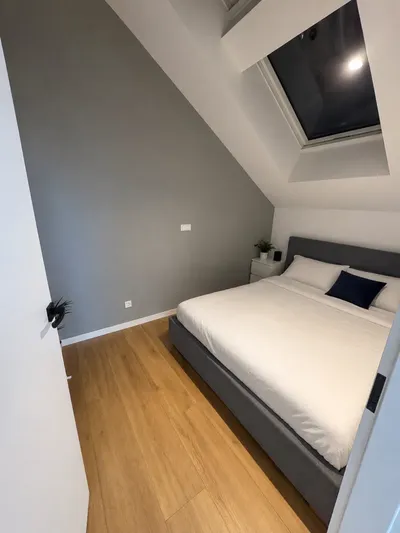 Mieszkanie 2 pokoje + antresola na wynajem w samym centrum Krakowa! - miniatura 2