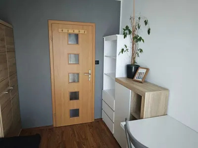 Pokój z balkonem – ul. Sucharskiego | Media w cenie! - miniatura 3