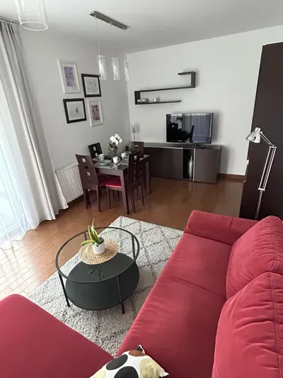 Mieszkanie 3 pokoje, oddzielna kuchnia, 61m2 ul. Przewóz, wynajem - miniatura 2