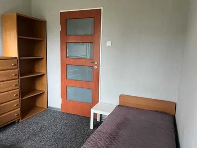 jednoosobowy pokój do wynajęcia os. Czuby Skarpa - miniatura 3
