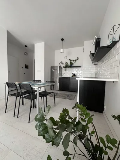 Mieszkanie bezpośrednio,Green Mokotów, Stegny -może być z miejscem parkingowym. Apartment with a parking space, directly.