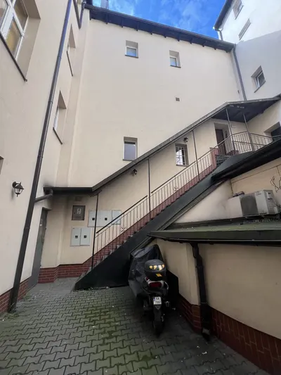 Wynajmę mieszkanie 61 m² – Katowice, Mariacka Idealne dla firm / pracowników - miniatura 2