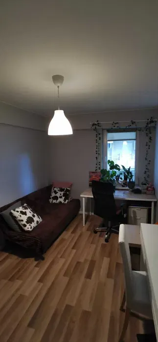 Komfortowy pokój/13m² na poznańskim Łazarzu - miniatura 2