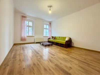 Przestronne 80 m² w kamienicy - miniatura 3