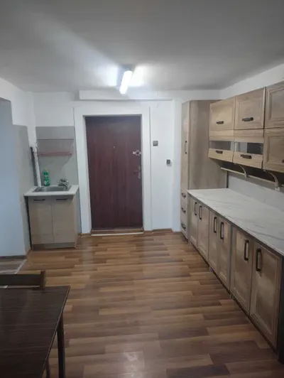 Mieszkanie 38m2 ( przy skrzyżowaniu ul. Obywatelskiej i Jana Pawła II ) - miniatura 5