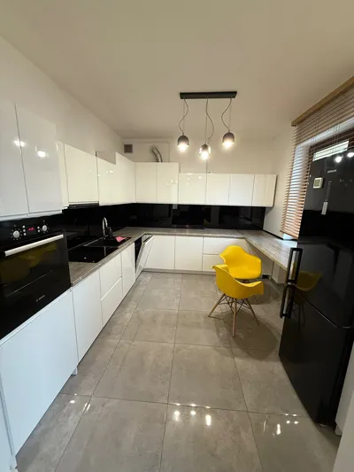 Piękne mieszkanie 3 pokoje Koszutka Korfantego - miniatura 2