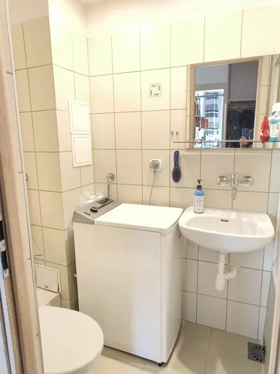 Pokój jednoosobowy (mieszkanie dwupokojowe) - miniatura 3