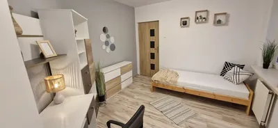 1 os. pokój Cegielniana, centrum miasta blisko Rynku, UR, WSPiA, MH od CZERWCA lub LIPCA - miniatura 3