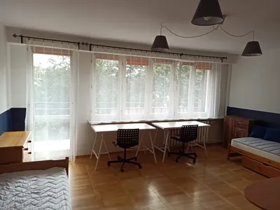 Duży pokój 25m2 z balkonem Żywnego Czechów - miniatura 3