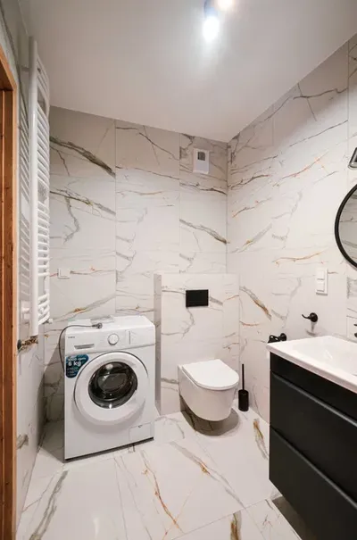 Umeblowane mieszkanie 3 pokojowe | 2 balkony | 2 miejsca w hali garaż. - miniatura 5