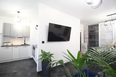 Kawalerka z balkonem/33 m2/Zwierzęta po uzgodnieniu/Całość ok. 3000 PLN - miniatura 4