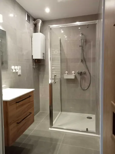 Mieszkanie na wynajem . Osiedle GWIAZDY Katowice . - miniatura 3