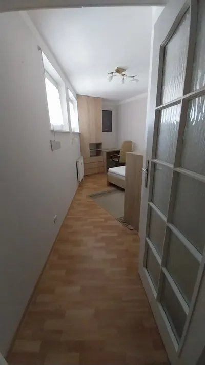 Wynajmę mieszkanie 51m2 - miniatura 2