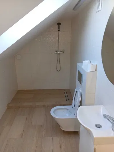 Wynajmę pokój i 20m2 blisko Uniwersytetu Medycznego ul Hiacyntowa - miniatura 3