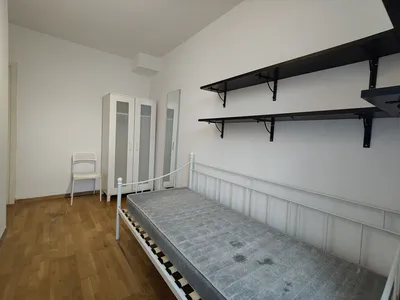 Pokój w 3 pokojowym mieszkanie. Wolne od zaraz , Górna - miniatura 4