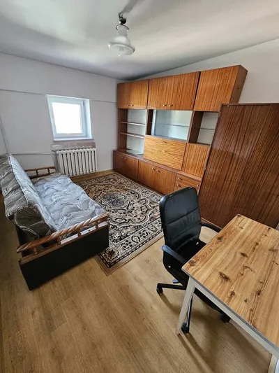 Pokój jednoosobowy do wynajęcia na os. Sławinek - miniatura 5