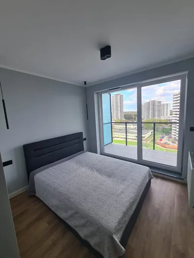 Piekne Mieszkanie 45m2 Katowice Tysiaclecia 12p. Garaż - miniatura 4