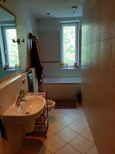 Wygodny, umeblowany pokój od maja - miniatura 5