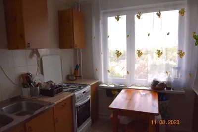 duży pokój dla kobiety / szybki dojazd do AKF, dworca - miniatura 5
