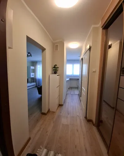 Duża, przytulna kawalerka 32 m² | winda | świeżo po remoncie | Os. Kaliny - miniatura 4