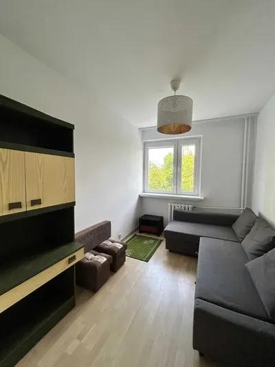 Przestronne 2-pokojowe mieszkanie 50 m² po remoncie – os. Jana III Sobieskiego - miniatura 2