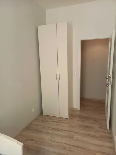 Pokoj do wynajecia, Lodz. Super lokalizacja. - miniatura 5