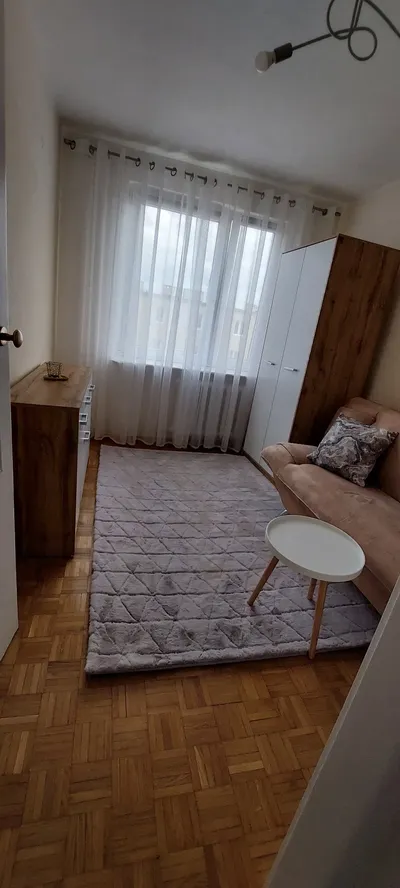 2 pokoje,balkon, kuchnia,przedpokój, łazienka 38m2, Osiedle Leśne - miniatura 4