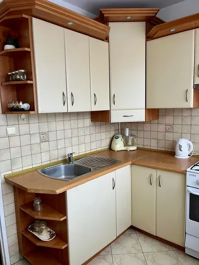 Mieszkanie 3 pokojowe 4pietrowy blok dokładnie na przeciwko Auli UMK - miniatura 4