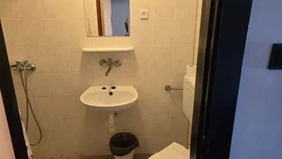 Pokoje dla pracowników – Dziwnów Centrum | Komfortowe warunki | Łazienka w pokoju - miniatura 4