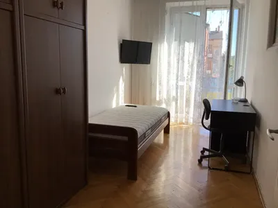 Pokój, Nowowiejskiego 1, 2 piętro, winda, pracujący, studenci