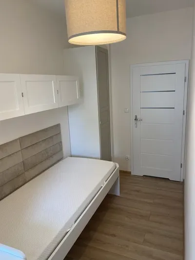 Pokój dla studentki, centrum Bydgoszczy, dzielnica muzyczna - miniatura 2