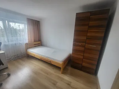 Pokój jednosobowy - miniatura 3
