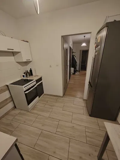 Pokój duży z balkonem ul. Paderewskiego w Rzeszowie os Zielone Zacisze - miniatura 3