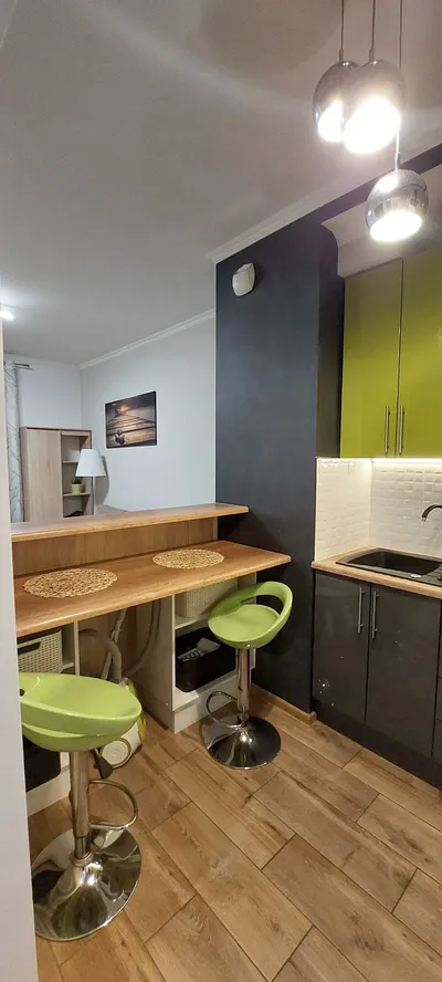 Avia,Czyżyny, przytulne, wyposażone, 36,5m2 dwa pokoje - miniatura 5
