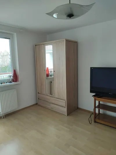 Kawalerka na wynajem Poznań Piątkowo - miniatura 2