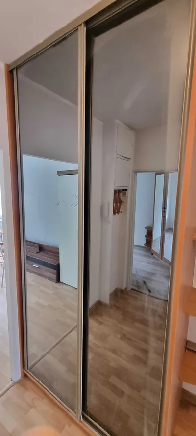 Wynajmę M4 Retkinia-Południe 53m2 Armii Krajowej Odnowione - miniatura 2