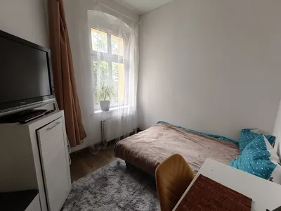 Wynajmę dwa pokoje w mieszkaniu pięciopokojowym - miniatura 5
