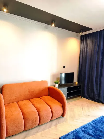 Nowoczesne mieszkanie 31 m² z dużą loggią/balkonem, miejscem garażowym i blisko morza. Wynajem krótkoterminowy Oferujemy komfortowe, w pełni wyposa - miniatura 4
