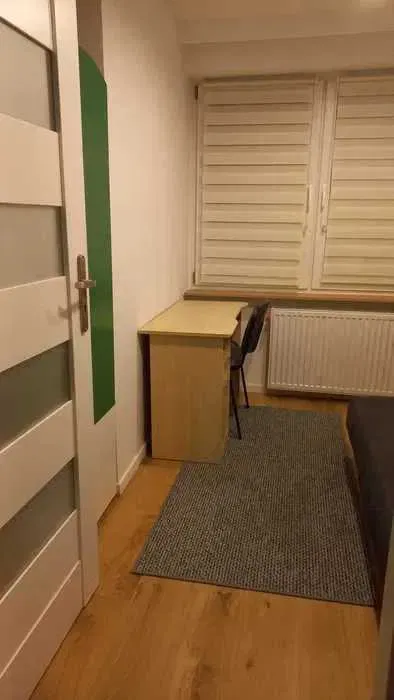 1-osobowy pokój dla kobiety, Centrum, ul. gen. J. Bema 89A - miniatura 2