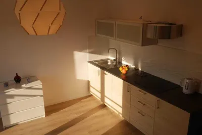 WYNAJMĘ KAWALERKĘ PRZY UL. RACŁAWICKIEJ (od strony Kazimierza Wielkiego)