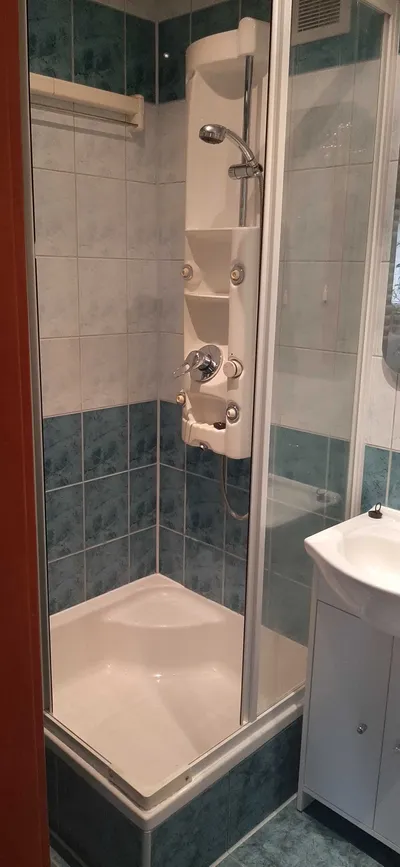 Wynajmę mieszkanie 2-pokojowe Azory Makowskiego - właściciel - miniatura 5