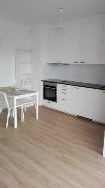 Wynajmę mieszkanie Warszawa białołęka 1 pokój z miejsc.parking + kom.lok. - miniatura 3