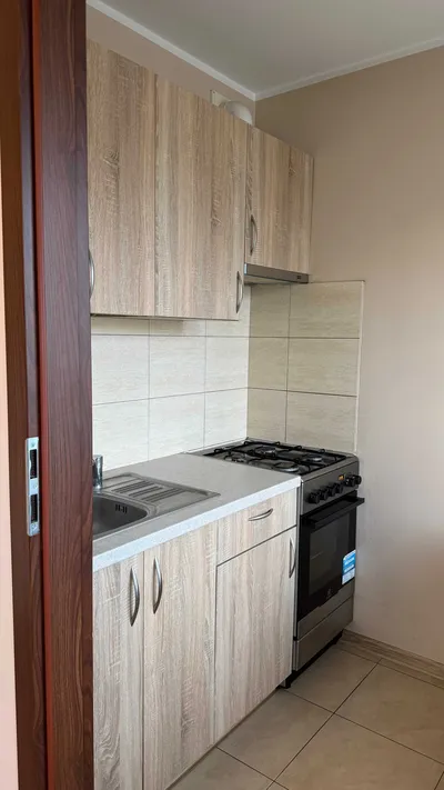 Wynajmę dwupokojowe mieszkanie w centrum - miniatura 2