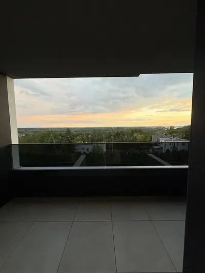 Apartamentowiec | Skarpa | Toruń | 2 pokoje | balkon | winda | garaż | siłownia | widok na Wisłę - miniatura 5