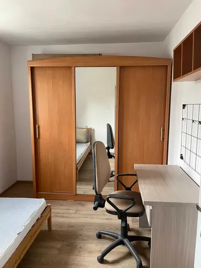 Wynajmę słoneczne mieszkanie 3 pokojowe , ul. Raszyńska - miniatura 5