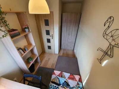Pokój jednoosobowy, 3 przystanki do Dworzec Główny, ul. Wileńska 9a - miniatura 2